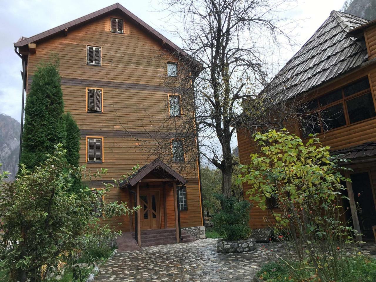 Rezidenca: Quku I Valbones Hotel Exterior foto